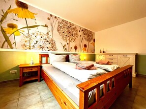 2 bedrooms, free WiFi, bed sheets
