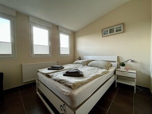 3 chambres, Wi-Fi gratuit, draps fournis