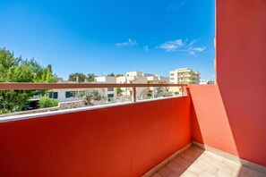Familienapartment, Mehrere Schlafzimmer, 2 Bäder (Porta Di Mare Apartment) | Unterkunftsgelände