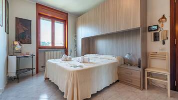 2 Schlafzimmer, Bügeleisen/Bügelbrett, kostenloses WLAN, Bettwäsche