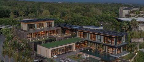 Luxury Villa | 7 bedrooms, free WiFi