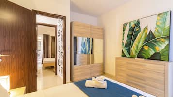 Family Apartment, 3 Bedrooms, Microwave (Maisonnette & Pool Ta'Cenc Sannat) | 3 bedrooms