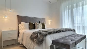 3 dormitorios, tabla de planchar con plancha, wifi gratis y ropa de cama