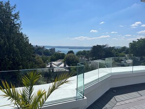 Cobertura superluxo, 2 quartos, sacada, vista para o mar (The Penthouse) | Vista da sacada