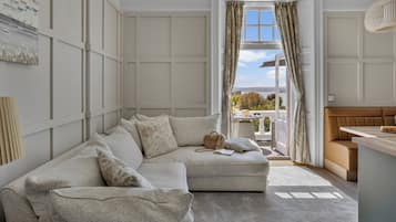 Televisor de pantalla plana de 50 polzades amb canals digitals