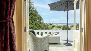 Signature Studio, 1 Queen Bed, Balcony, Sea View (Vomero) | Balcony
