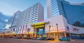 บริเวณภายนอก