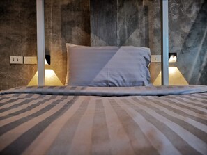 Dormitorio compartido, dormitorio mixto, para no fumadores | Sábanas de algodón egipcio y ropa de cama de alta calidad