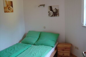 2 bedrooms, internet