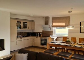 Fridge, microwave, oven, stovetop