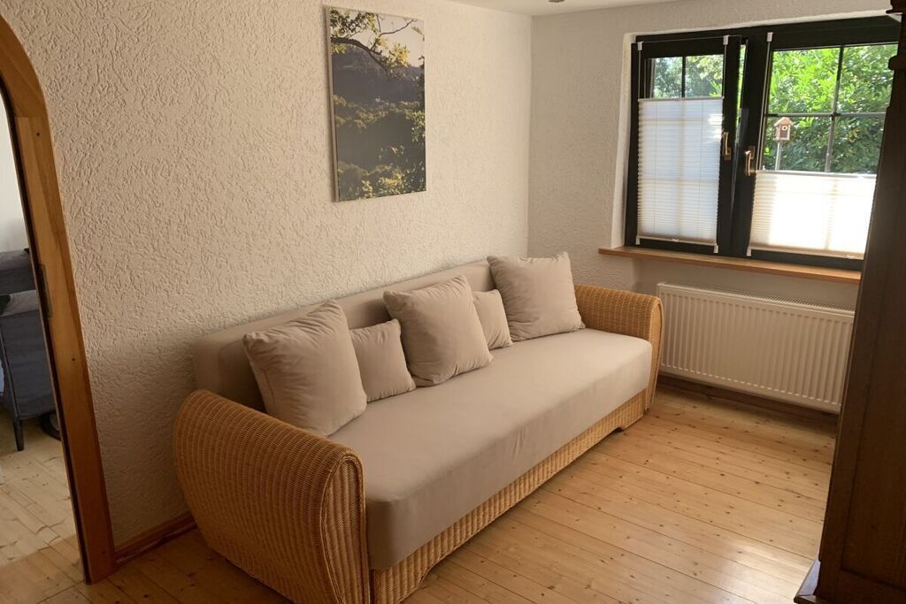 Smart-TV, Kamin, Videospiele, DVD-Player