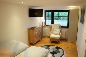 2 chambres, accès au Wi-Fi (inclus), literie fournie