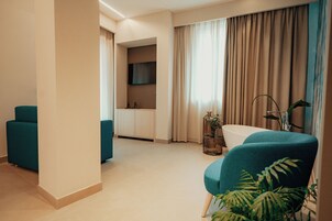 Suite Studio Luxe, 1 très grand lit, vue mer | Équipements de la chambre