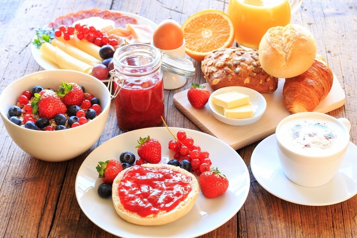 Daily buffet breakfast (EUR 12 per person)