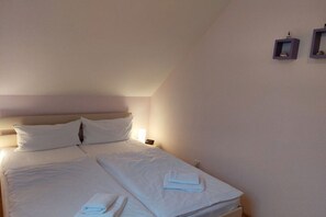 2 Schlafzimmer, Bügeleisen/Bügelbrett, Internetzugang