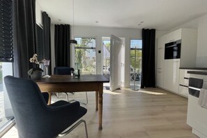 Kühlschrank, Herdplatte, Geschirrspüler