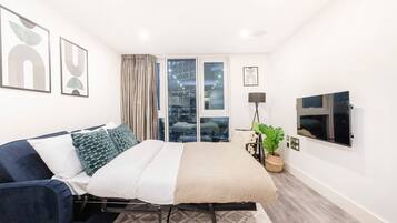 2 habitaciones, escritorio, tabla de planchar con plancha y wifi gratis