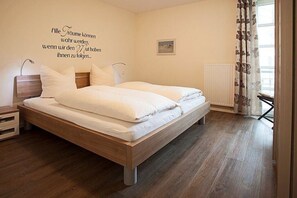 2 habitaciones, wifi gratis y ropa de cama 