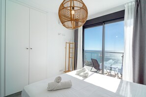 3 chambres, fer et planche à repasser, Wi-Fi gratuit, draps fournis