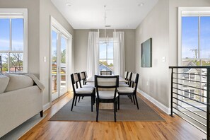 Dining - St. Philip | Luxury Home w/ Rooftop Patio (Charleston)