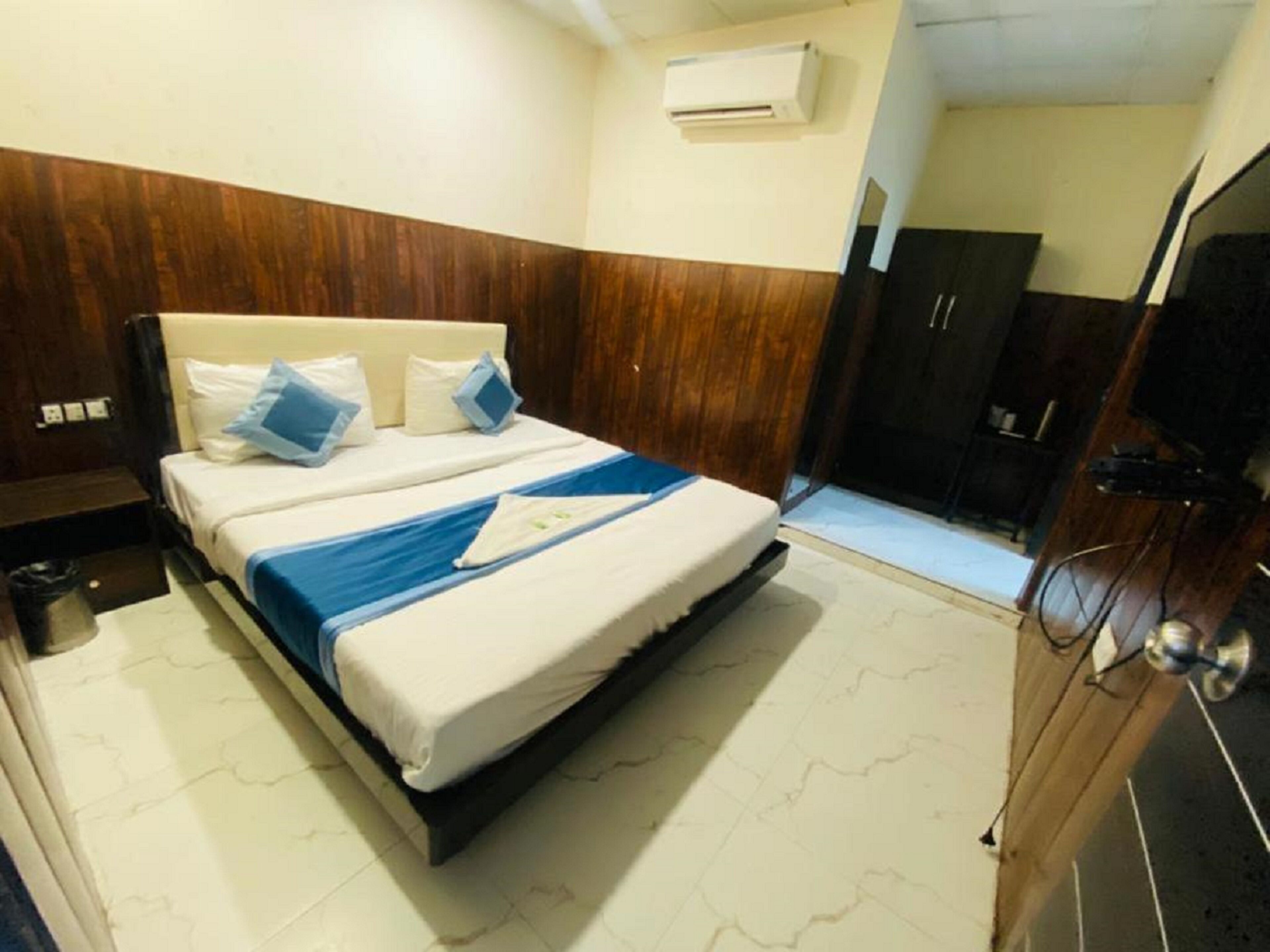 Kamar Double | Kedap suara dan Wi-Fi gratis