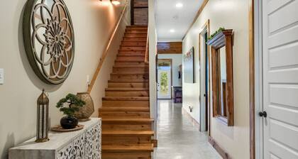 Luxury Living - Barndominium