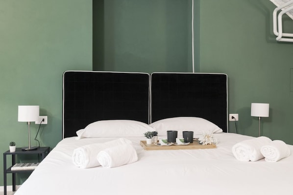 1 bedroom, iron/ironing board, WiFi, bed sheets