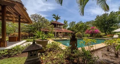 Breathtaking Pool Villa With Mountain View!