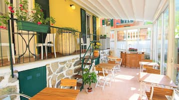 Ristorazione all'aperto