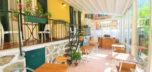 Restauration extérieure