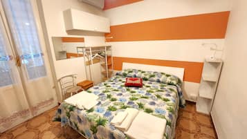 6 camere, Wi-Fi, lenzuola