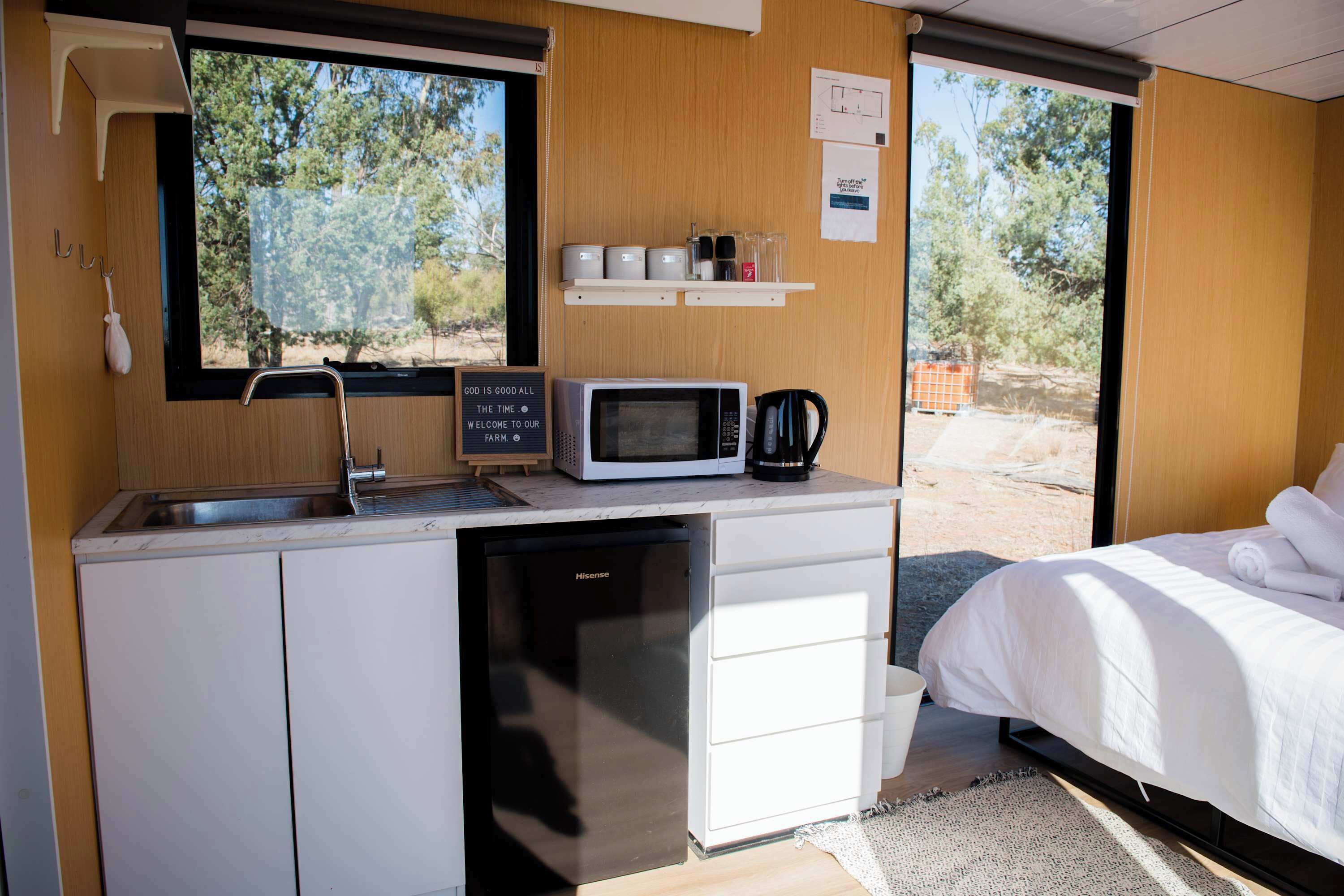 1 habitación y ropa de cama 