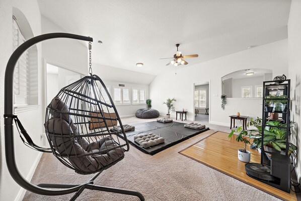 المنشأة من الداخل