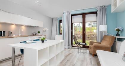 Beautiful Studio With Balcony by Renters