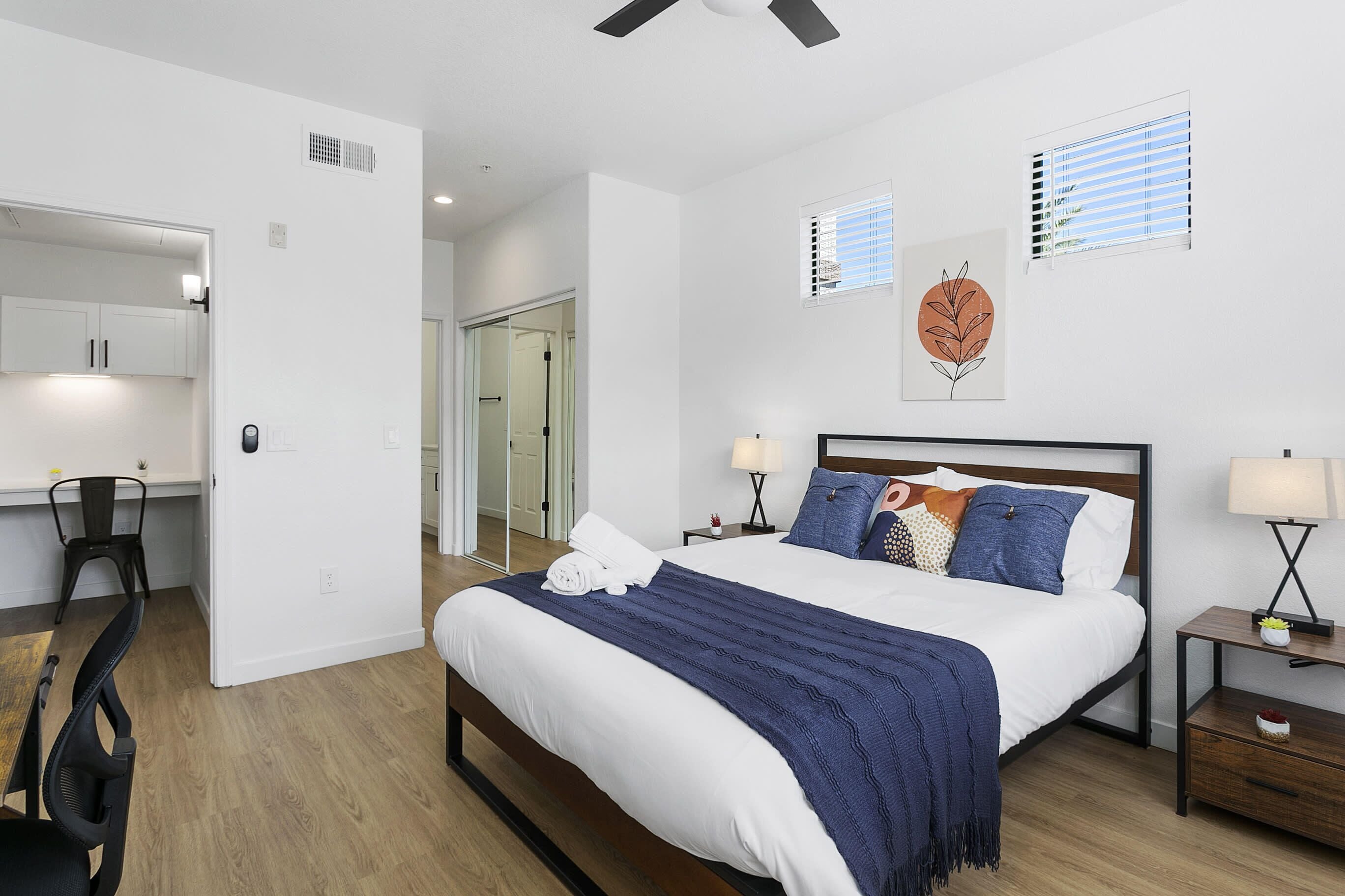 豪華公寓 | 5 間臥室、書桌、免費無線上網