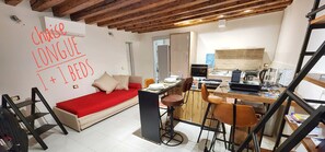 Apartamento, 2 quartos, vista para a cidade | Parte interna