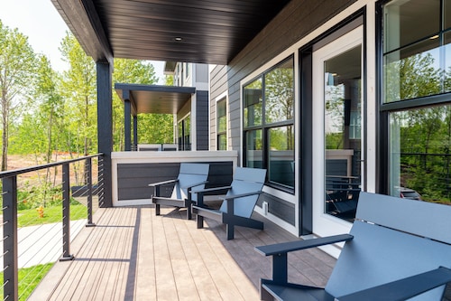RiverWest Retreat--Sauna - Dog Friendly