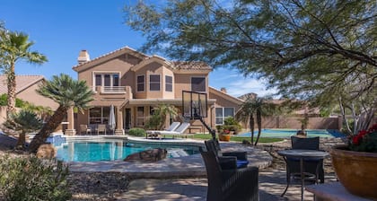 Desert Paradise, Pool, Spa, Pickleball, Putt Green