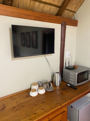 Room, 1 Bedroom, Accessible, Patio | Interior - Room-berke Guest Room Ermelo (Ermelo)