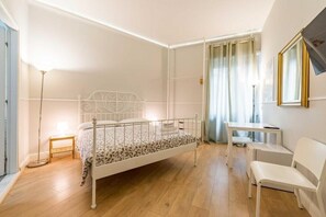 1 bedroom, desk, WiFi, bed sheets