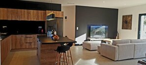 Interior - "élégance Corse : Maison 3 Chambres, Piscine" (Figari)