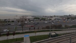 A large industrial area with multiple buildings, roads, and a railway track. - MS kuba Istanbul apart (Istanbul)