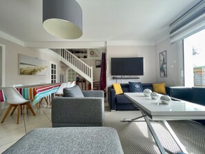 Living area - « A Leau !» Maison 12p 500mètres Côte Sauvagepiscine Chauffée - Wifi- Parking (Saint-Pierre-Quiberon)
