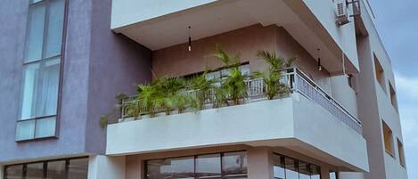 Fachada de la propiedad