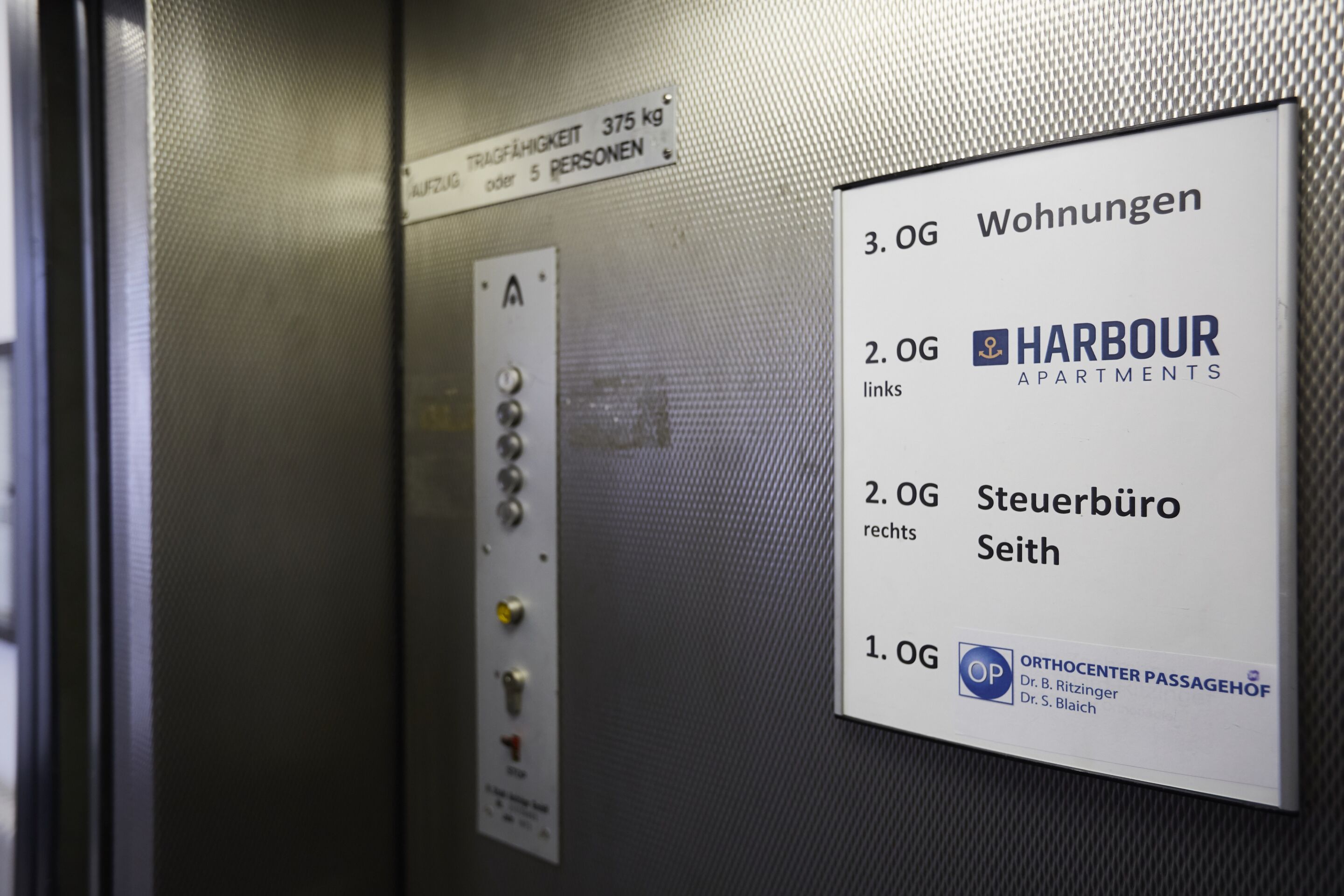 Photo - Harbour Apartments