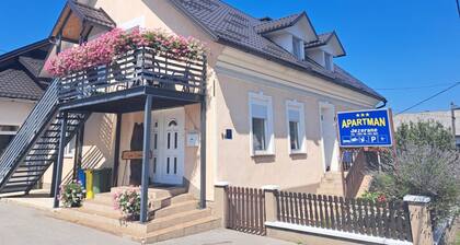 Apartments Jezerane