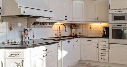 Preciosa casa en Söderköping con WiFi