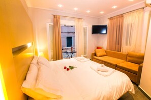 3 bedrooms, soundproofing, iron/ironing board, free WiFi - Acqua Dolce by Corfuescapes (Corfu)