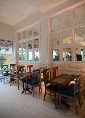 Restaurant - The Reserve Boutique Hotel (Karachi)