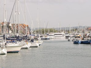 Marina - Emminster (Weymouth)